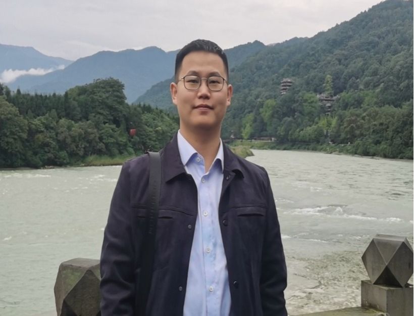 赵鹏达：90后博士返乡让“渣山”变青山